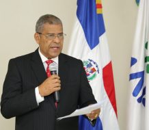 Servidores públicos electos a cargos municipales no deben estar en nómina de instituciones, a partir del mes de mayo