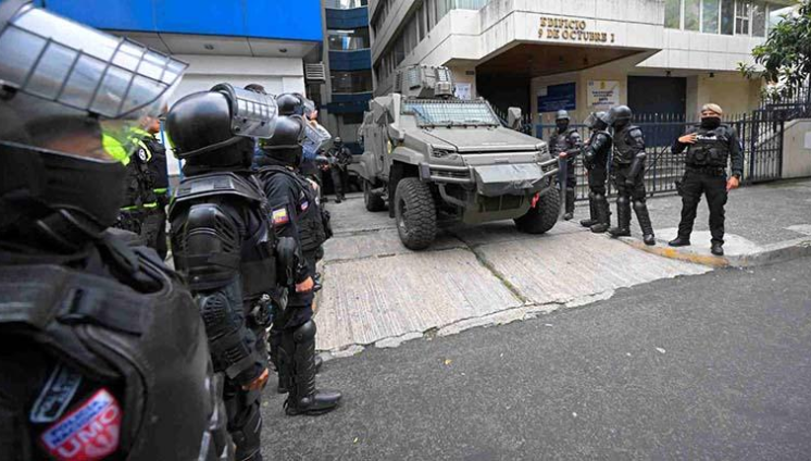 Expresidentes rechazan «atentado» contra embajada en Ecuador y asilo político de México