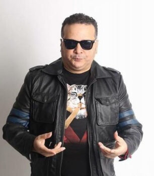 Roy Tavaré llama 