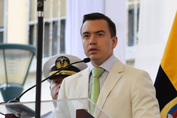 Presidente de Ecuador acepta situación compleja y sin precedentes por crisis con México