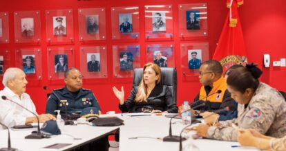 Carolina Mejía activa y mantiene en sesión permanente comité de prevención por vaguada