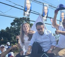 PRM  realiza caravana en apoyo de Guillermo Moreno en la circunscripción tres de la capital