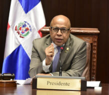 Alfredo Pacheco plantearía reducción de legisladores en Cámara de Diputados