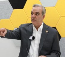 Recuperan cuenta de X hackeada de Abinader