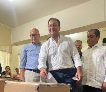 Abel Martínez invita a votar: 