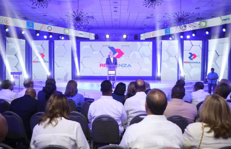 Abinader: Los próximos cuatro años serán los de mayores reformas para consolidar el avance del país