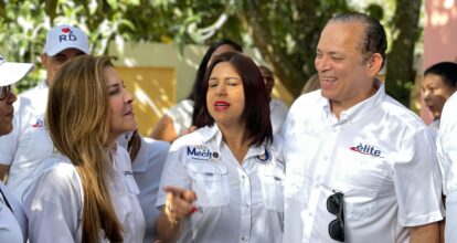 Equipo político Team Élite acompaña a Carolina Mejía en actos políticos en Salcedo