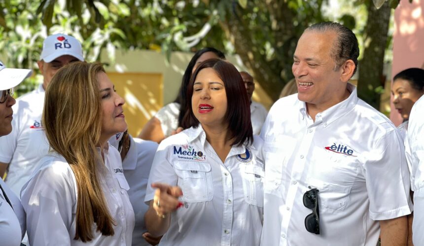 Equipo político Team Élite acompaña a Carolina Mejía en actos políticos en Salcedo