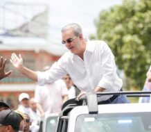 Abinader encabezará caravanas y concentraciones en 7 provincias este fin de semana