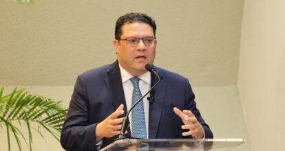 Sanz Lovatón: La gente quiere seguir con el cambio que representa Luis Abinader