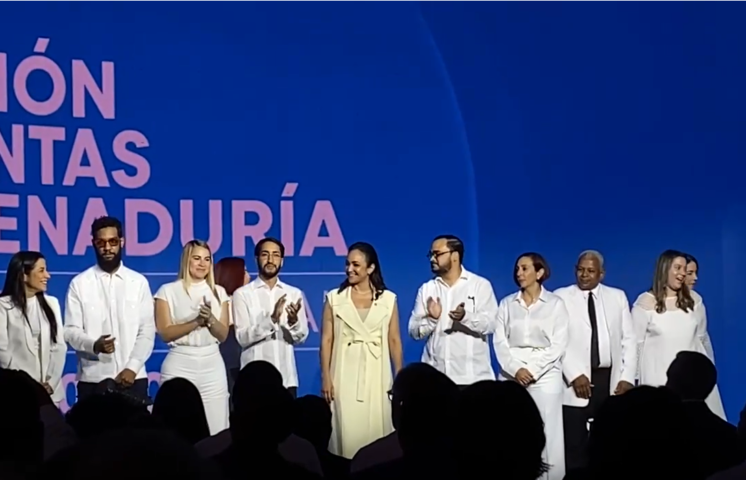 Faride culmina gestión senatorial sin perder contacto con su territorio