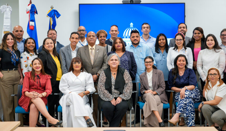 Medio Ambiente realiza diálogo con generadores de residuos de manejo especial y peligrosos