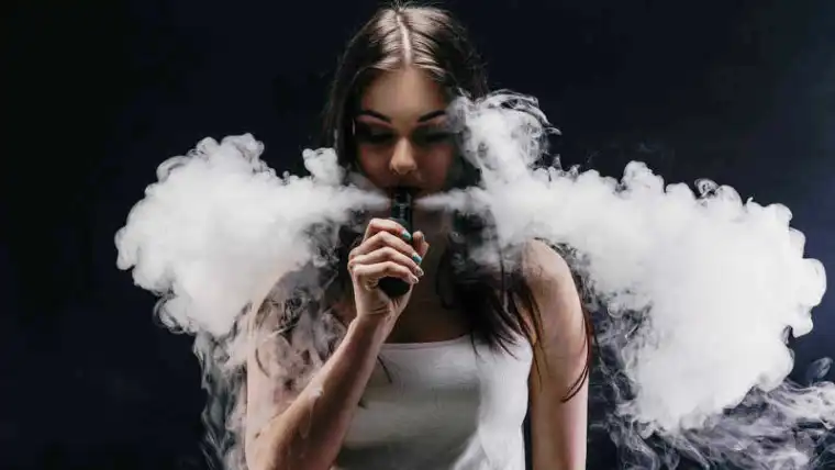 Entidades advierten sobre impacto en salud del uso cigarrillos electrónicos en jóvenes