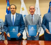 MESCyT y otras entidades firman convenio para capacitar auxiliares y bachilleres en enfermería