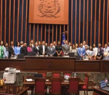 Observadores electorales de seis países latinoamericanos visitan Senado de RD