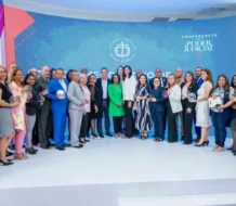 Poder Judicial reconoce a jueces y servidores judiciales por sus méritos