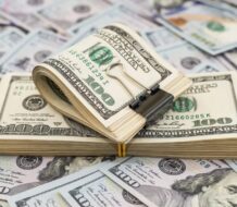 Tasa del dólar en RD se registra a 63.20