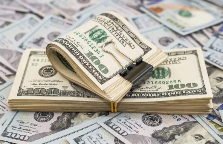 Tasa del dólar en RD se registra a 63.20