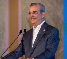 Abinader se reunirá con posibles aspirantes presidenciales en el PRM