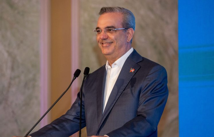 Abinader se reunirá con posibles aspirantes presidenciales en el PRM