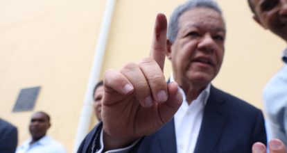 Leonel Fernández reporta tranquilidad en las elecciones