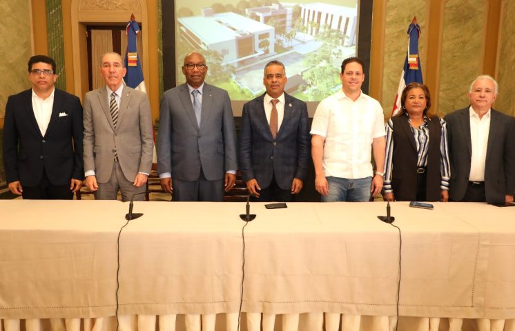 Presidente Abinader instruye construcción de Centro UASD en Santo Domingo Este