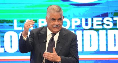 Miguel Vargas define prioridades en su propuesta de “gobierno distinto”