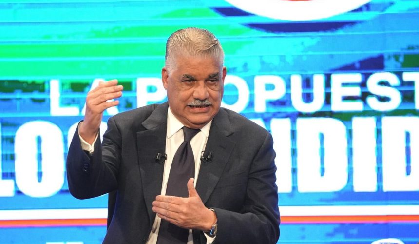 Miguel Vargas define prioridades en su propuesta de “gobierno distinto”
