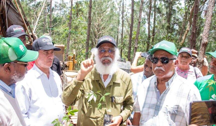 Juan Hubieres llama al Gobierno a preservar Loma Managua y no entregarla a empresas mineras