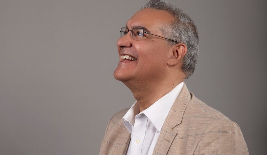 Candidato Tomas Hungría propone reducción del itbis