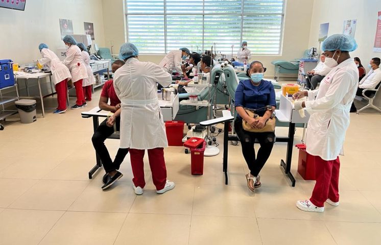 El Hemocentro Nacional entregó sangre y demás derivados a 4, 818 personas entre enero y abril del presente año