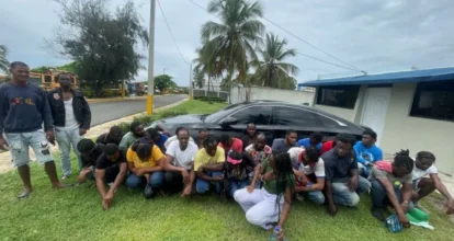 Apresan dominicano ocultó 25 haitianos irregulares se refugiaban en hotel de Villa Francisca