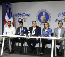 Alcaldes y directores municipales del PRM registran sus reportes de gastos e ingresos en el sistema SIFE ante la JCE