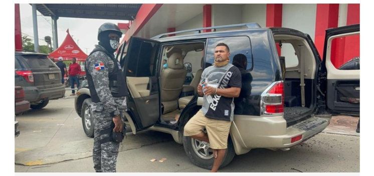 Autoridades liberan a hombre utilizado como rehén en asalto al Banco de Reservas