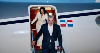 Abinader llega a Washington donde recibirá reconocimiento por su liderazgo en las Américas