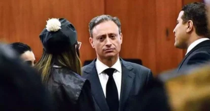 Intervienen quirúrgicamente a Jean Alain por tumor en ojo izquierdo