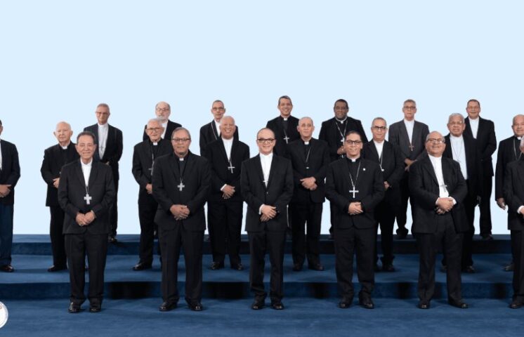 Obispos tras elecciones: