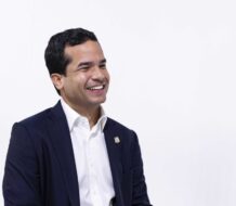 Omar Fernández hablará esta noche; adelanta tiene algo importante que decir