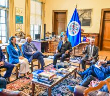 Presidente Senado se reúne en OEA con Luis Almagro para “Parlamentos y Prosperidad para las Américas”