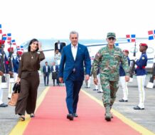 Presidente Abinader regresa al país tras su viaje oficial a Europa