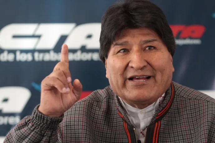 Evo Morales adelanta el congreso del MAS e invita al presidente Luis Arce a participar