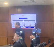 Otro dominicano acepta irse en extradición para enfrentar acusación de estafa a adultos mayores