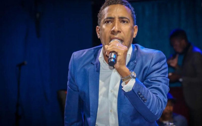 El pastor Johan Castillo pensó dejar la iglesia hace unos años por cometer “acto pecaminoso”