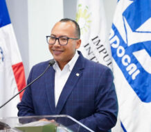 Abinader emite decreto 314-24 que designa a Lorenzo David Ramírez Uribe como director general de Pasaportes