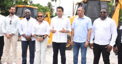 Turismo continúa con la intervención en Guayacanes para fortalecer ese destino.