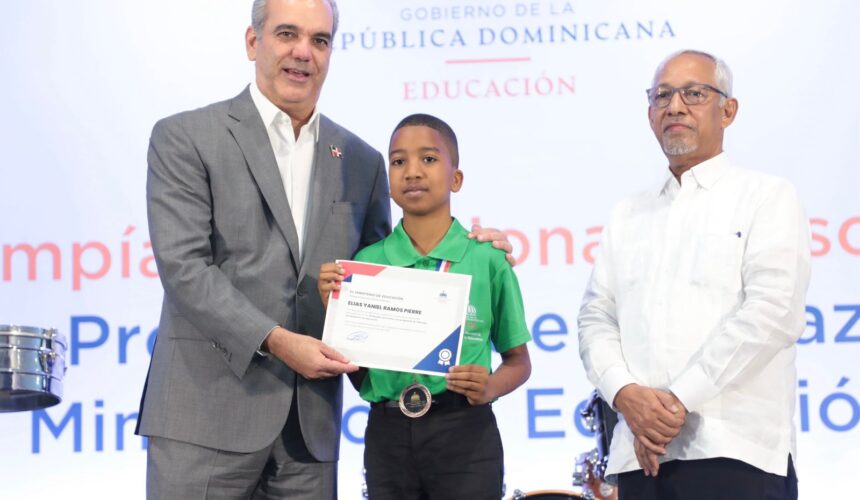 Presidente Abinader asegura que próximos cuatro años serán dedicados a una educación de calidad