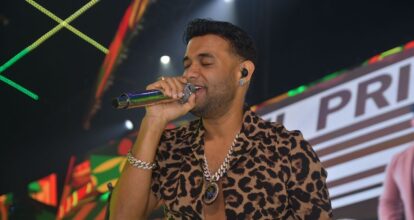 Yarony recibe respaldo del público y de estrellas de la bachata como Romeo