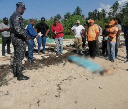 Menor muere ahogado en la playa de Juan Dolio