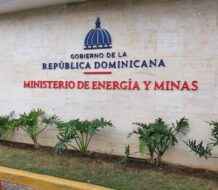 Brigadas trabajan para devolver la normalidad
