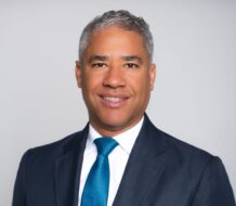 Andrés Cueto: Codiano del Año por su Excelencia Profesional y Liderazgo en EDENORTE.